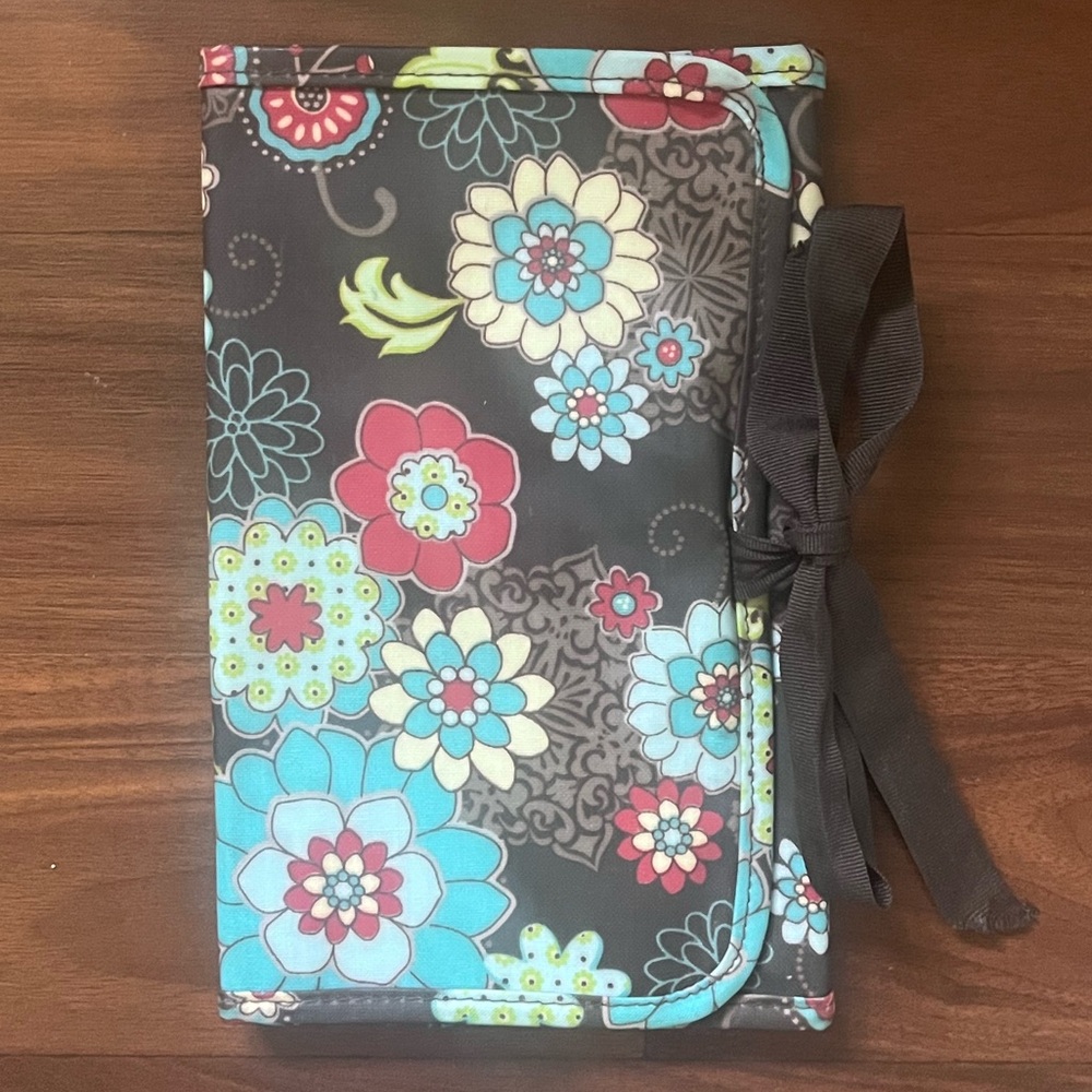 Thirty-One Floral Trifold Planner Organizer